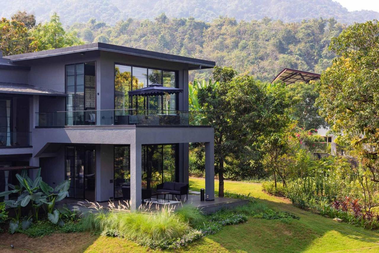 Stayvista At The Charcoal Villa Luxury Collection Alibag Exterior photo