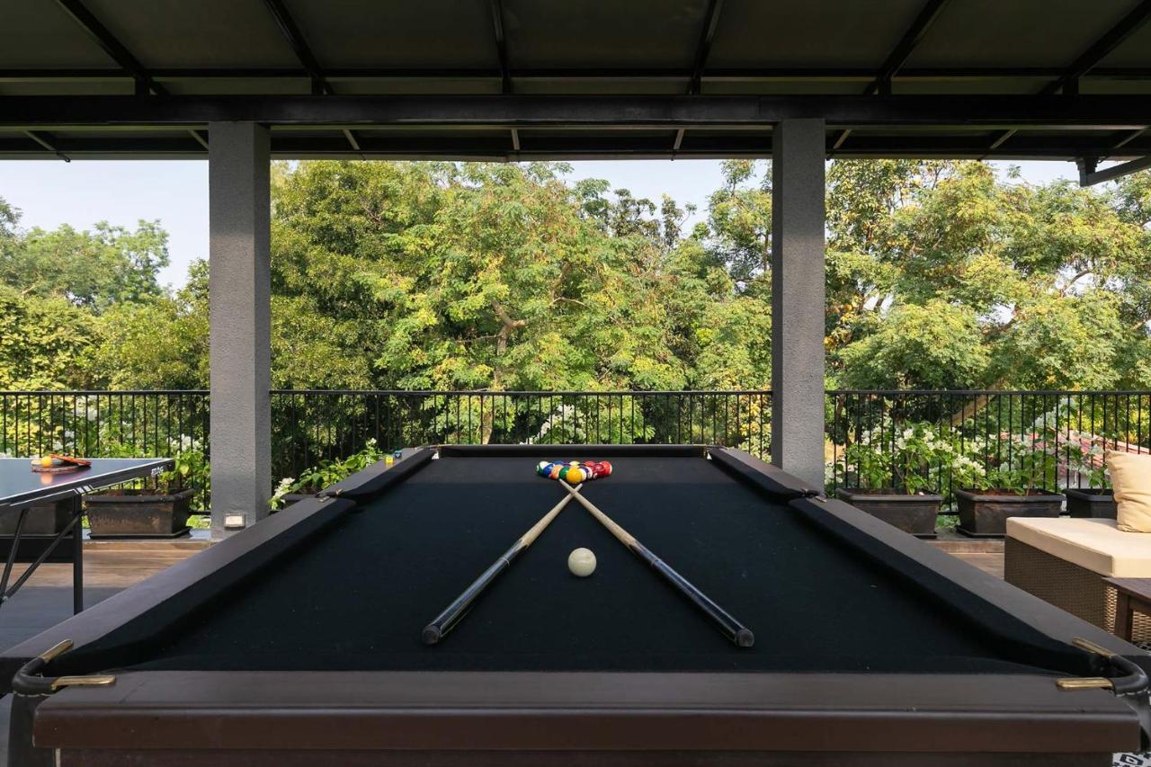 Stayvista At The Charcoal Villa Luxury Collection Alibag Exterior photo